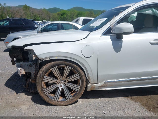 Продажа на аукционе авто 2025 Volvo Xc90 Plug-in Hybrid T8 Ultra 7-seater, vin: YV4H60PF9S1290521, номер лота: 44936115