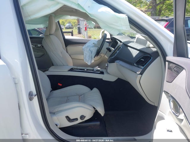 Продажа на аукционе авто 2025 Volvo Xc90 Plug-in Hybrid T8 Ultra 7-seater, vin: YV4H60PF9S1290521, номер лота: 44936115