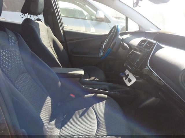 44936133 :رقم المزاد ، JTDKBRFU7J3075280 vin ، 2018 Toyota Prius Two مزاد بيع