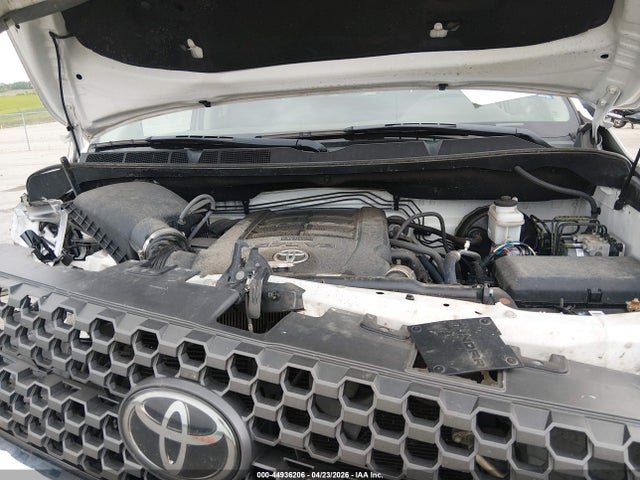 2018 Toyota Tundra Sr5 5.7l V8 მანქანა იყიდება აუქციონზე, vin: 5TFUW5F17JX750839, აუქციონის ნომერი: 44936206