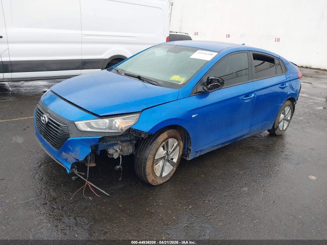 2018 Hyundai Ioniq Hybrid Blue მანქანა იყიდება აუქციონზე, vin: KMHC65LC2JU060592, აუქციონის ნომერი: 44936208