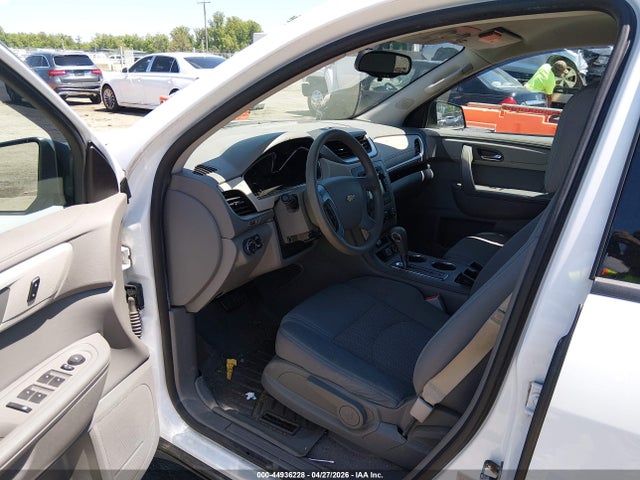 Chevrolet Traverse Ls 2017 1GNKVFED0HJ315838 Image 5