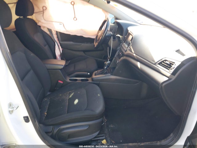 44936230 :رقم المزاد ، 5NPD84LF9JH348630 vin ، 2018 Hyundai Elantra Value Edition مزاد بيع