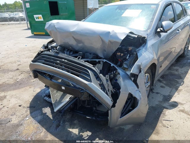 3KPF24AD9PE627455 KIA Forte Lxs