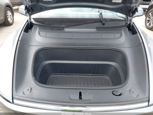 Aukcja sprzedaży 2026 Tesla Model Y All-wheel Drive/long Range Launch Series/premium All-wheel Drive, vin: 7SAYGDEE5TA636431, numer aukcji: 44936285
