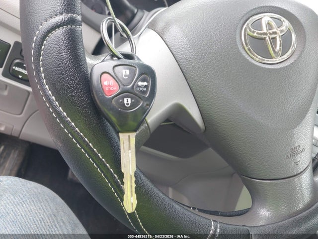 Продажа на аукционе авто 2010 Toyota Corolla Le, vin: 2T1BU4EE2AC533628, номер лота: 44936315