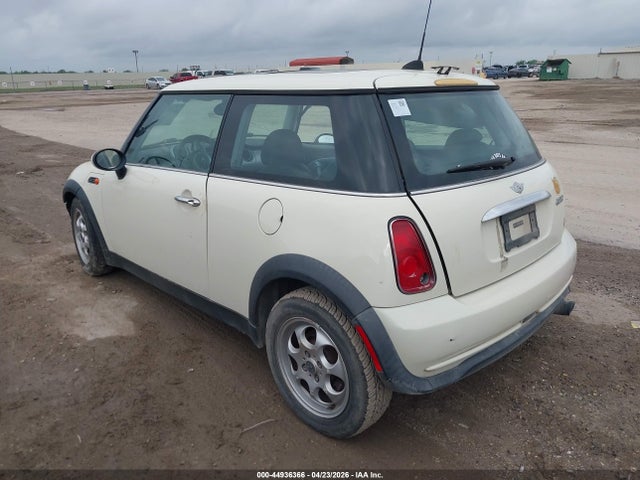 Продажа на аукционе авто 2005 Mini Cooper, vin: WMWRC33465TJ68338, номер лота: 44936366