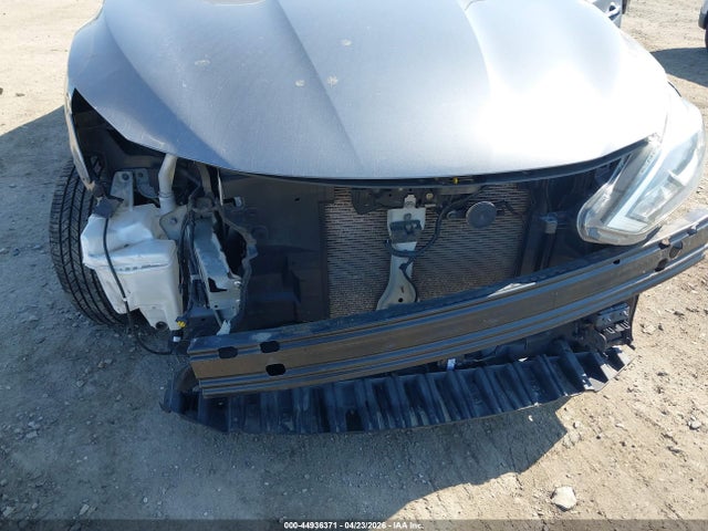 3N1AB7AP3KL622619 Nissan SENTRA SV