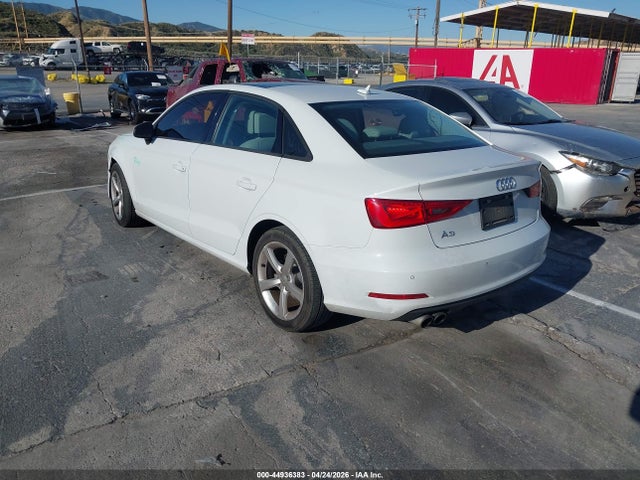 44936383 :رقم المزاد ، WAUA7GFF2G1042790 vin ، 2016 Audi A3 1.8t Premium مزاد بيع