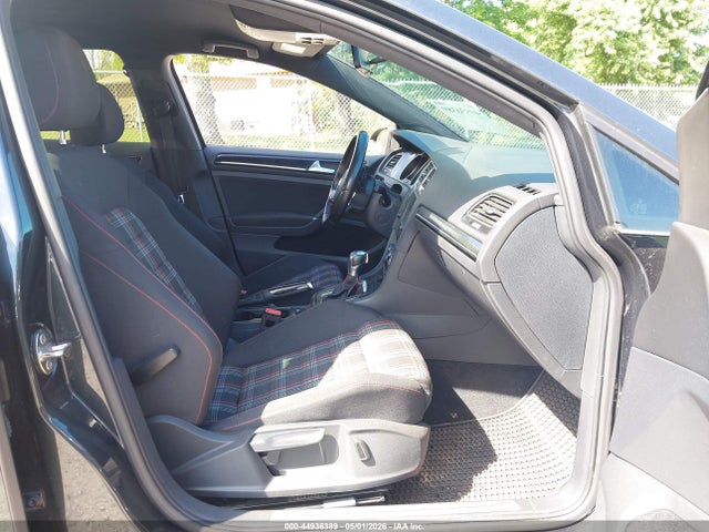Продажа на аукционе авто 2017 Volkswagen Golf Gti Autobahn 4-door/s 4-door/se 4-door/sport 4-door, vin: 3VW447AU2HM070590, номер лота: 44936389
