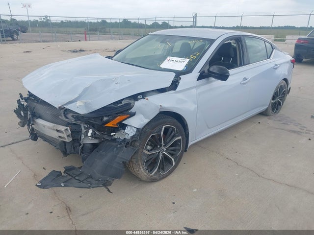 1N4BL4CV9PN354732 Nissan Altima Sr Fwd