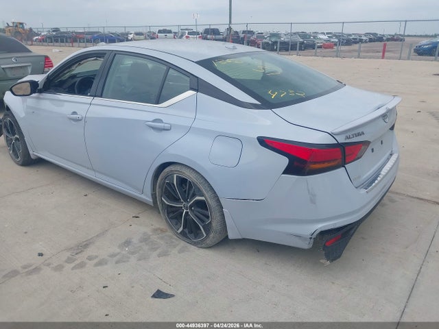 1N4BL4CV9PN354732 Nissan Altima Sr Fwd