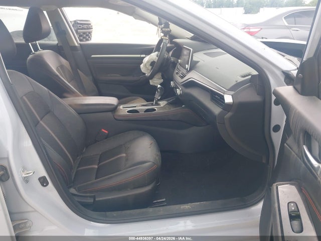 1N4BL4CV9PN354732 Nissan Altima Sr Fwd