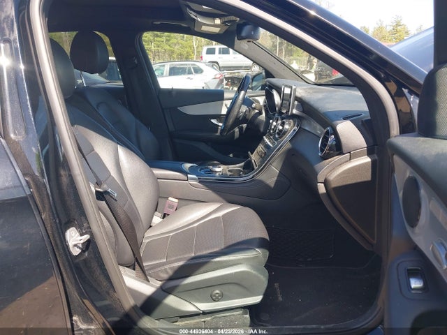 Продажа на аукционе авто 2019 Mercedes-benz Glc 300 4matic, vin: WDC0G4KB2KV179143, номер лота: 44936404