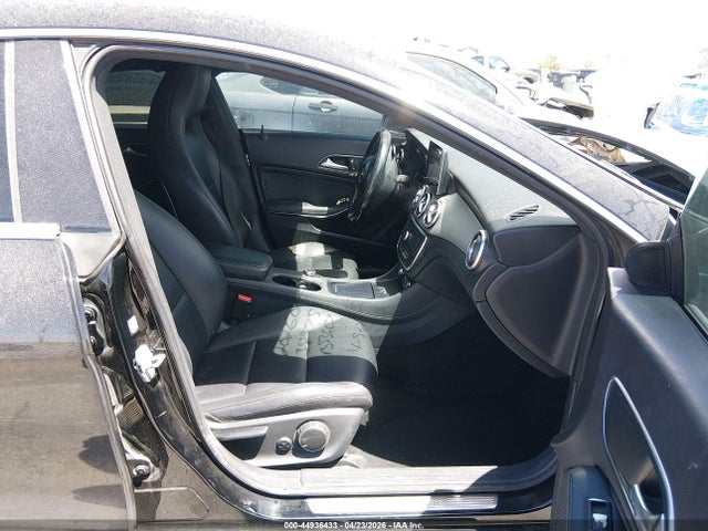 44936433 :رقم المزاد ، WDDSJ4EB3FN283602 vin ، 2015 Mercedes-benz Cla 250 مزاد بيع
