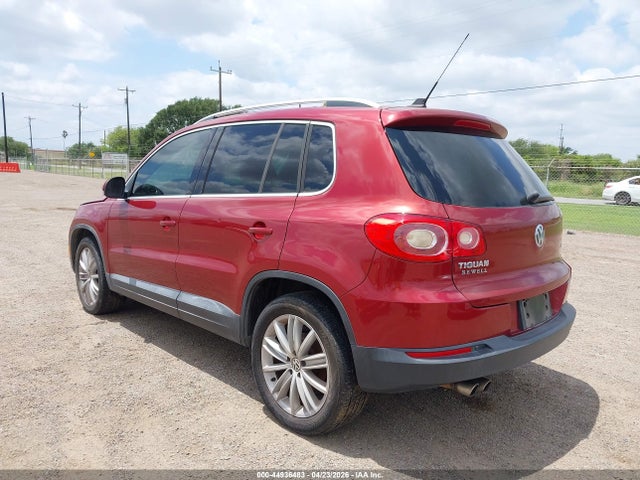 Продаж на аукціоні авто 2011 Volkswagen Tiguan Se, vin: WVGAV7AX8BW001516, номер лоту: 44936483