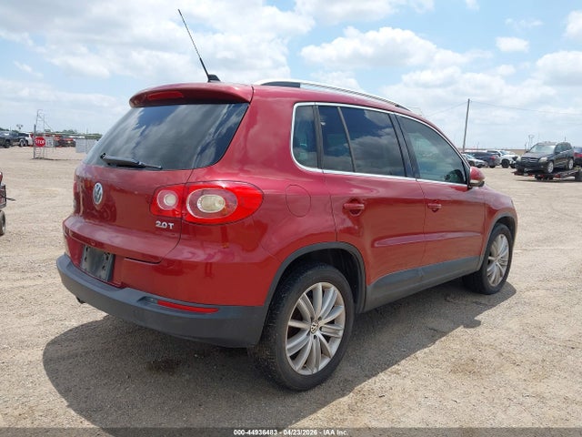 Продаж на аукціоні авто 2011 Volkswagen Tiguan Se, vin: WVGAV7AX8BW001516, номер лоту: 44936483