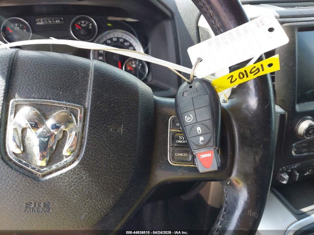 44936510 :رقم المزاد ، 1C6RR6LG1GS415102 vin ، 2016 Ram 1500 Lone Star مزاد بيع