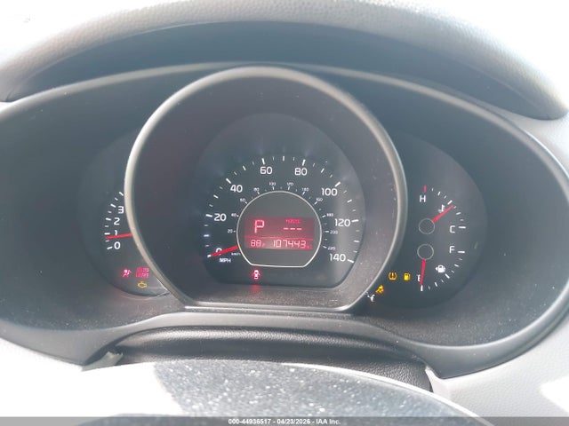 44936517 :رقم المزاد ، KNDJN2A2XJ7512360 vin ، 2018 Kia Soul مزاد بيع
