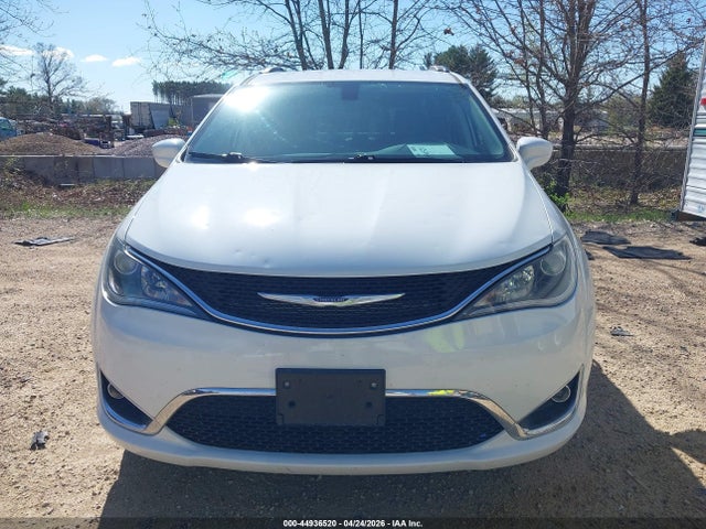 44936520 :رقم المزاد ، 2C4RC1BGXLR274301 vin ، 2020 Chrysler Pacifica Touring L مزاد بيع