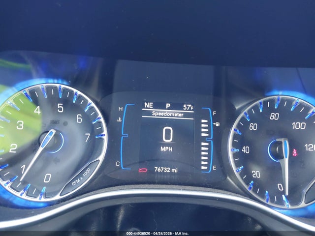 44936520 :رقم المزاد ، 2C4RC1BGXLR274301 vin ، 2020 Chrysler Pacifica Touring L مزاد بيع