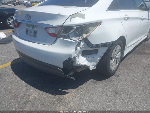 2014 Hyundai Sonata Gls მანქანა იყიდება აუქციონზე, vin: 5NPEB4AC4EH825372, აუქციონის ნომერი: 44936519