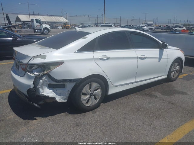 2014 Hyundai Sonata Gls მანქანა იყიდება აუქციონზე, vin: 5NPEB4AC4EH825372, აუქციონის ნომერი: 44936519