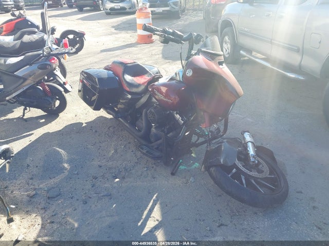 Auction sale of the 2014 Harley-davidson Flhxs Street Glide Special, vin: 1HD1KRM12EB709917, lot number: 44936535
