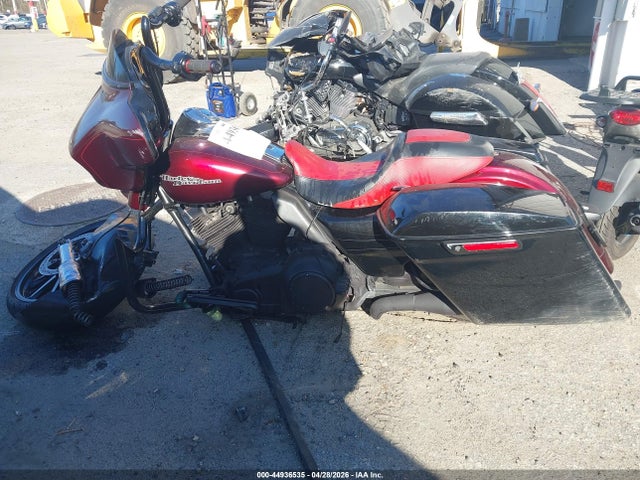 44936535 :رقم المزاد ، 1HD1KRM12EB709917 vin ، 2014 Harley-davidson Flhxs Street Glide Special مزاد بيع