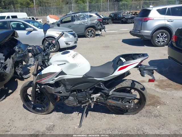 Kawasaki Er400 D 2023 JKAERKD15PDAR4001 Image 13