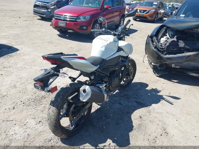 Kawasaki Er400 D 2023 JKAERKD15PDAR4001 Image 4