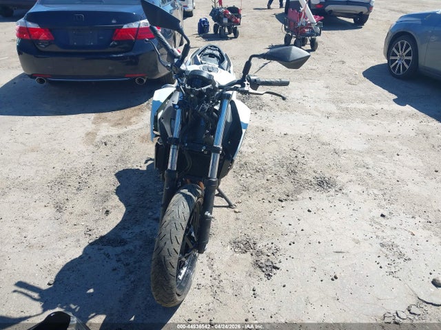 Kawasaki Er400 D 2023 JKAERKD15PDAR4001 Image 5