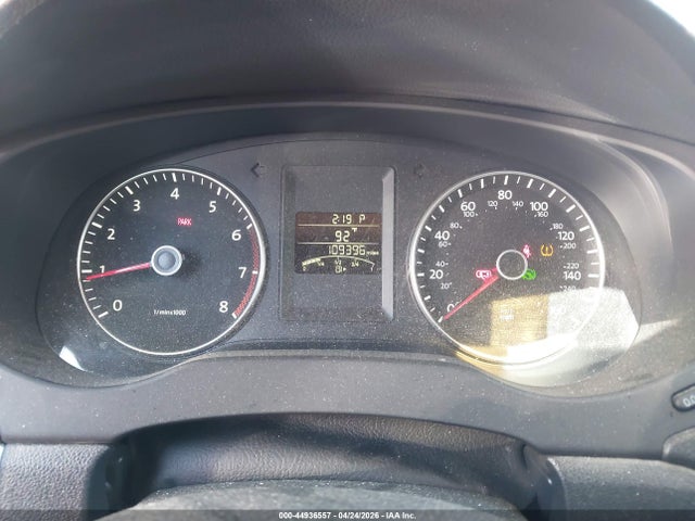 3VWD17AJ1EM423153 Volkswagen Jetta 1.8t Se