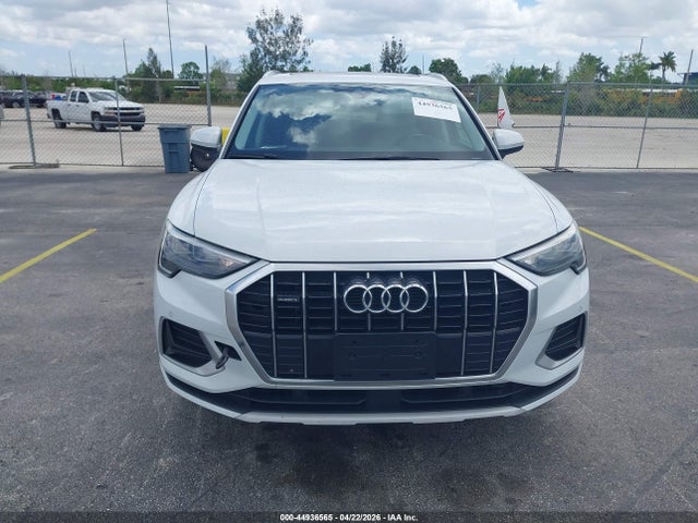 Продажа на аукционе авто 2020 Audi Q3 Premium 45 Tfsi Quattro Tiptronic, vin: WA1AECF37L1001969, номер лота: 44936565