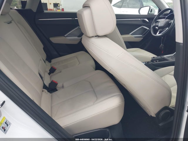 Продажа на аукционе авто 2020 Audi Q3 Premium 45 Tfsi Quattro Tiptronic, vin: WA1AECF37L1001969, номер лота: 44936565
