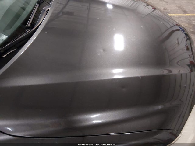 44936593 :رقم المزاد ، 4T4BF3EK7AR042888 vin ، 2010 Toyota Camry Le مزاد بيع