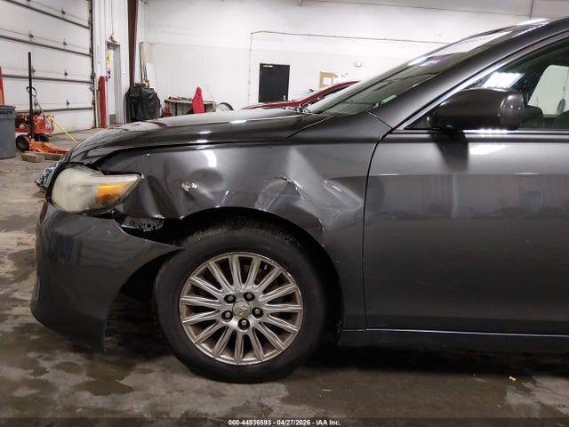 44936593 :رقم المزاد ، 4T4BF3EK7AR042888 vin ، 2010 Toyota Camry Le مزاد بيع