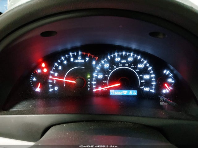 44936593 :رقم المزاد ، 4T4BF3EK7AR042888 vin ، 2010 Toyota Camry Le مزاد بيع