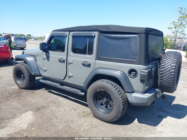 1C4HJXDG1JW329109 Jeep Wrangler Unlimited Sport S 4x4