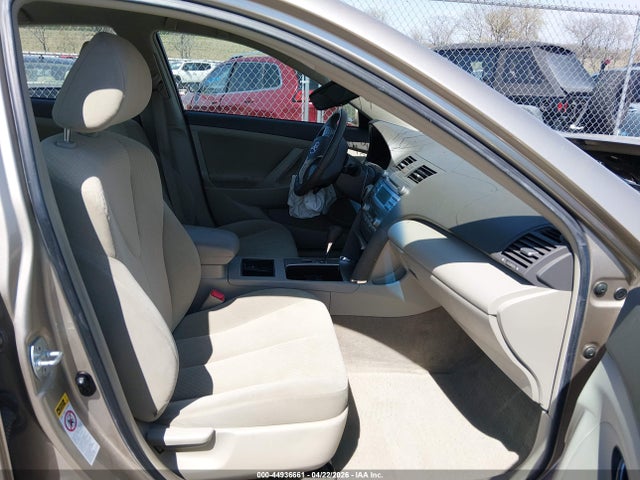 2007 Toyota Camry Hybrid მანქანა იყიდება აუქციონზე, vin: JTNBB46K473010084, აუქციონის ნომერი: 44936661