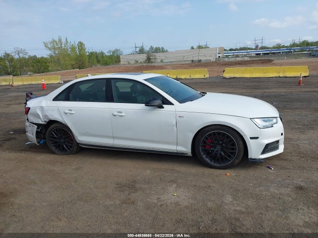 Продаж на аукціоні авто 2018 Audi A4 2.0t Premium/2.0t Tech Premium, vin: WAUENAF43JA140964, номер лоту: 44936665