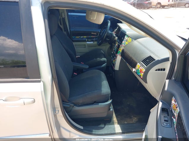 2010 Dodge Grand Caravan Sxt მანქანა იყიდება აუქციონზე, vin: 2D4RN5D19AR483135, აუქციონის ნომერი: 44936672