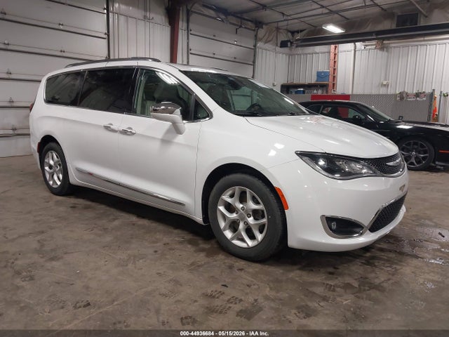 Продажа на аукционе авто 2020 Chrysler Pacifica Limited, vin: 2C4RC1GG1LR285891, номер лота: 44936684