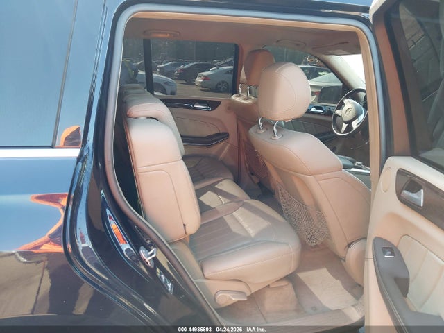 Продаж на аукціоні авто 2013 Mercedes-benz Gl 450 4matic, vin: 4JGDF7CE8DA152197, номер лоту: 44936693