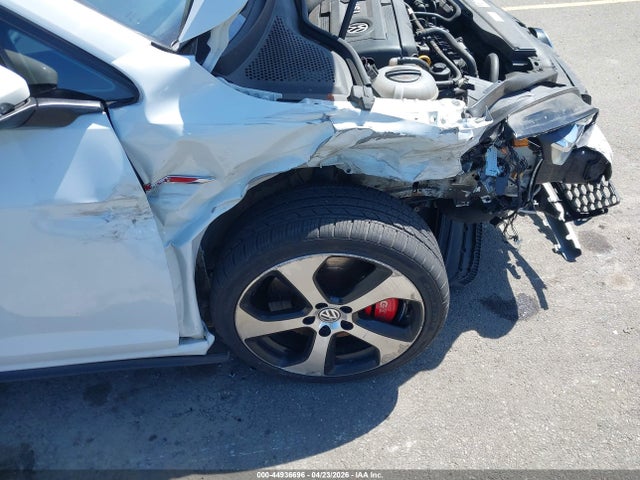 Продаж на аукціоні авто 2017 Volkswagen Golf Gti Autobahn 4-door/s 4-door/se 4-door/sport 4-door, vin: 3VW547AU9HM074818, номер лоту: 44936696