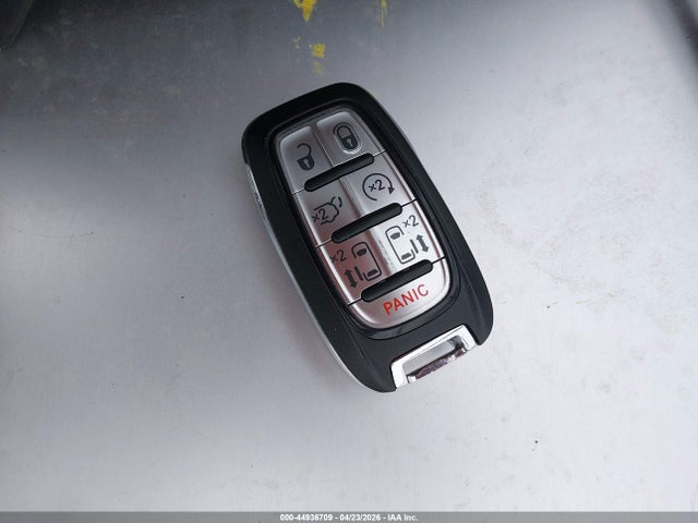 44936709 :رقم المزاد ، 2C4RC1BG8JR110204 vin ، 2018 Chrysler Pacifica Touring L مزاد بيع