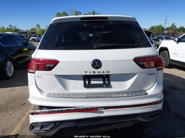 3VV8B7AX4RM230217 Volkswagen Tiguan 2.0t Se R-line Black