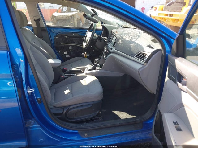 2018 Hyundai Elantra Value Edition მანქანა იყიდება აუქციონზე, vin: 5NPD84LF0JH358169, აუქციონის ნომერი: 44936717