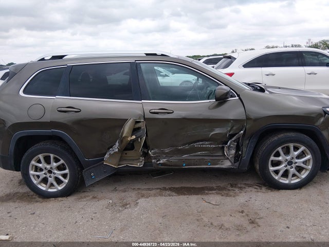 2015 Jeep Cherokee Latitude მანქანა იყიდება აუქციონზე, vin: 1C4PJLCB0FW572525, აუქციონის ნომერი: 44936723