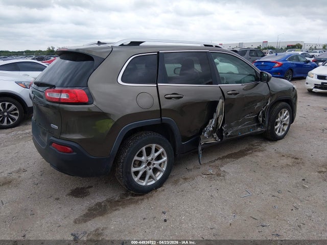 2015 Jeep Cherokee Latitude მანქანა იყიდება აუქციონზე, vin: 1C4PJLCB0FW572525, აუქციონის ნომერი: 44936723